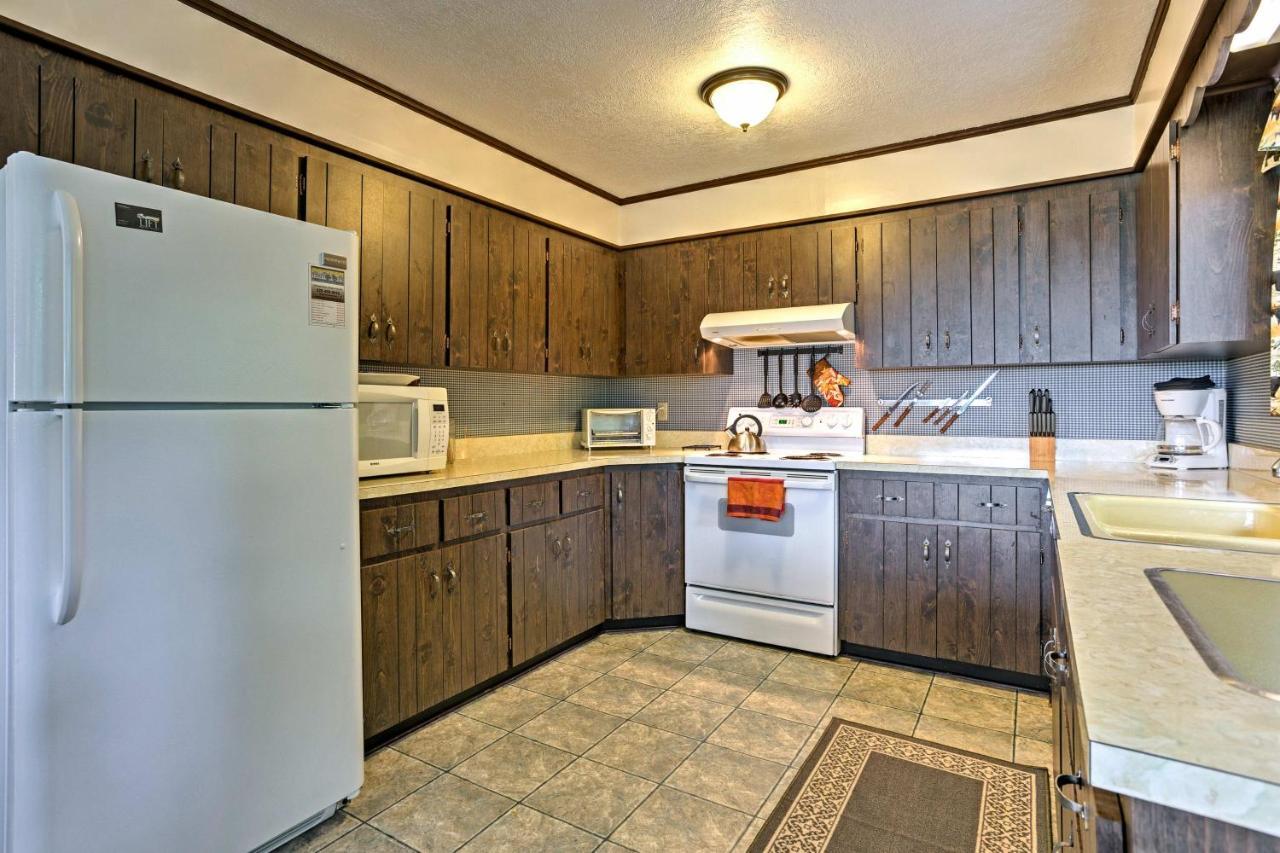 Secluded Mountain Home With Stunning Views And Deck! Bryson City Exteriör bild